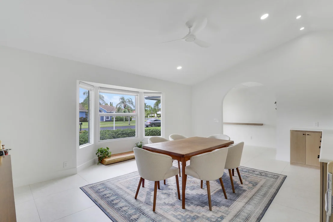 Photo of 30 Chestnut Trail