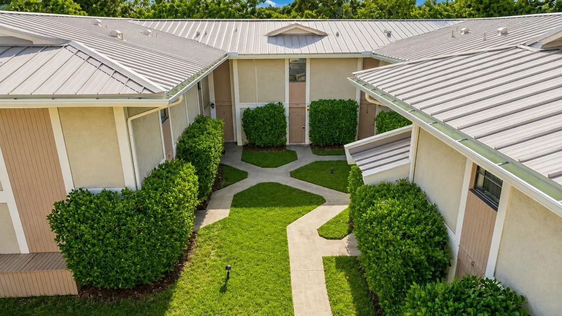 Photo of Unit 4 at 8801 W Sample Road