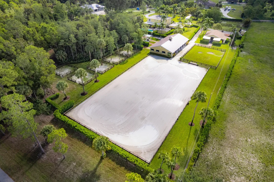 Photo of 905 Gallop Drive