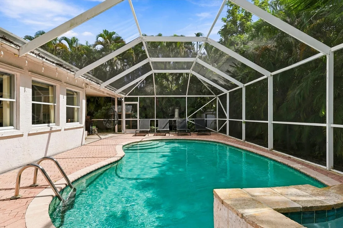 Photo of 5660 Lee Drive