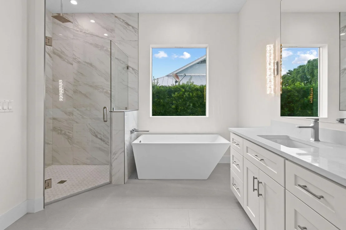 Photo of 3367 Cove Road