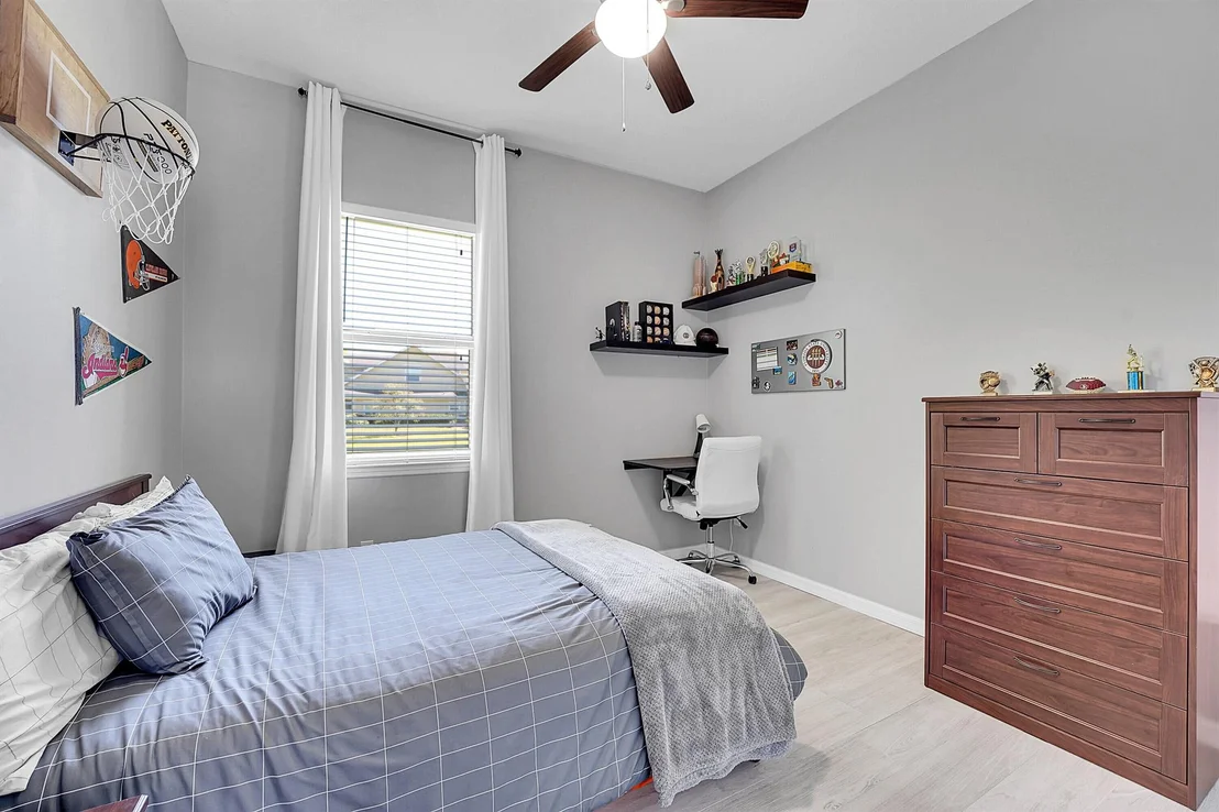 Photo of 1404 Lone Pine Drive