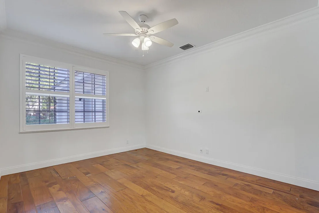 Photo of 138 Victorian Lane