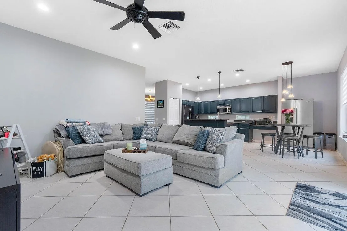 Photo of 7069 Middlebury Drive
