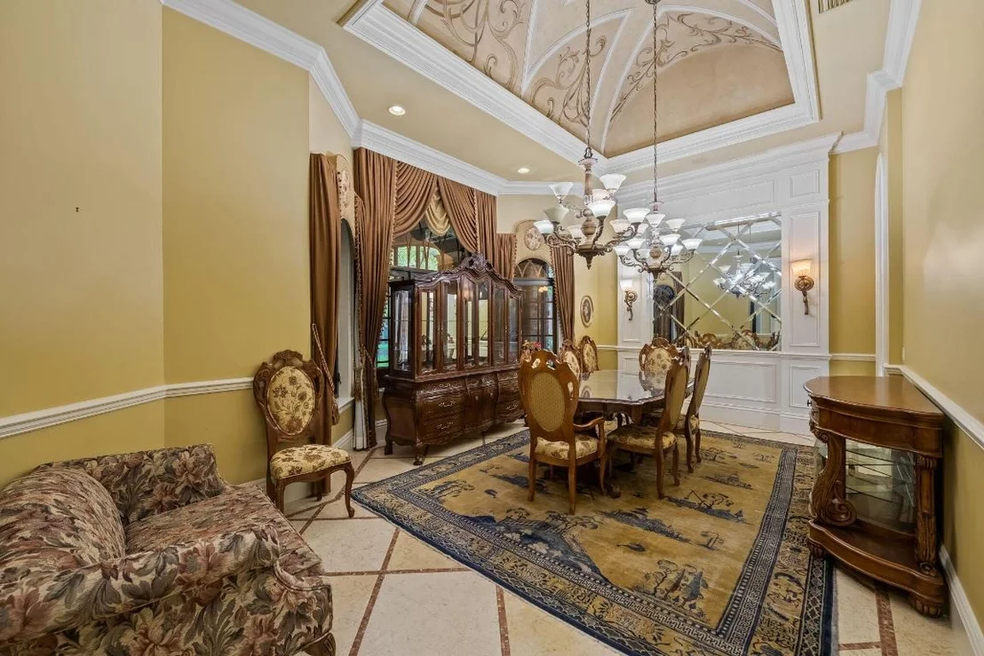 Photo of 6300 Riverside Drive