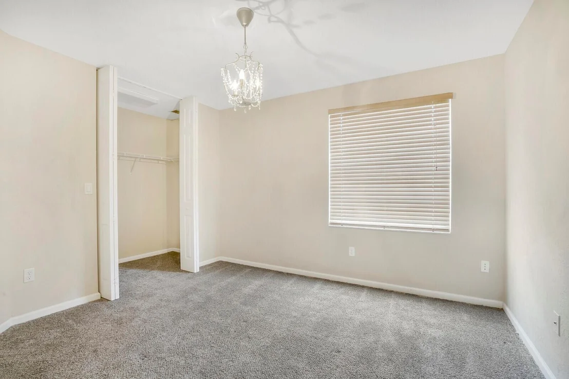 Photo of 9020 Alexandra Circle