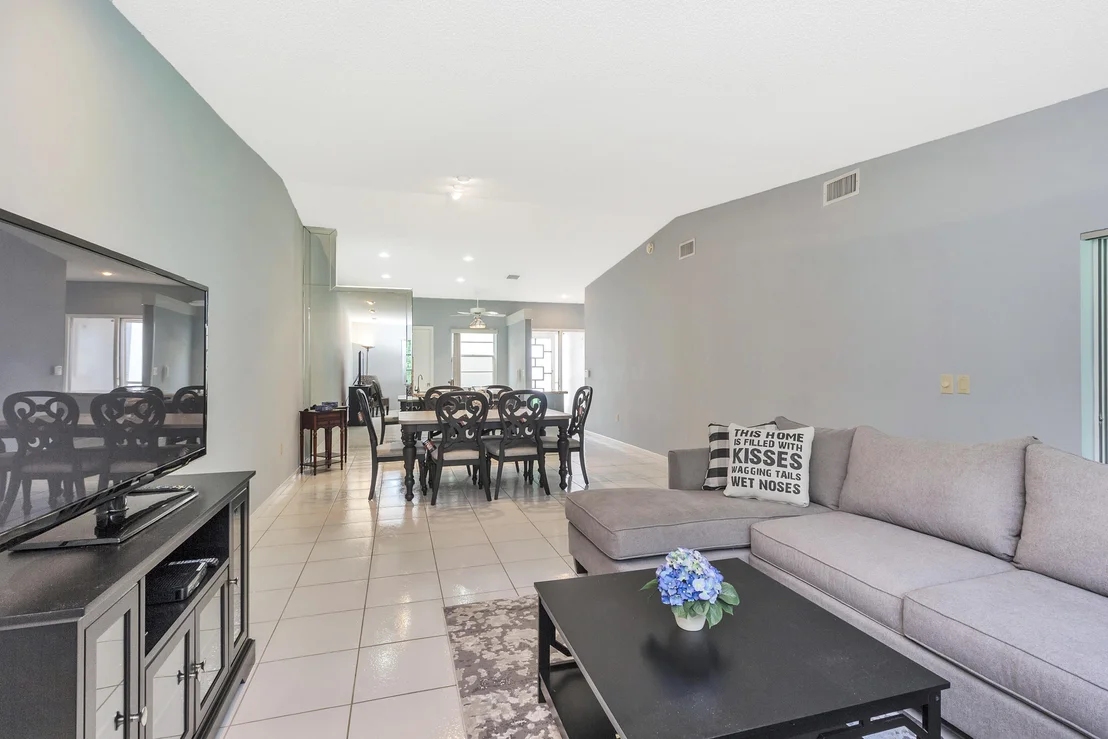 Photo of Unit C at 6408 Mill Pointe Circle