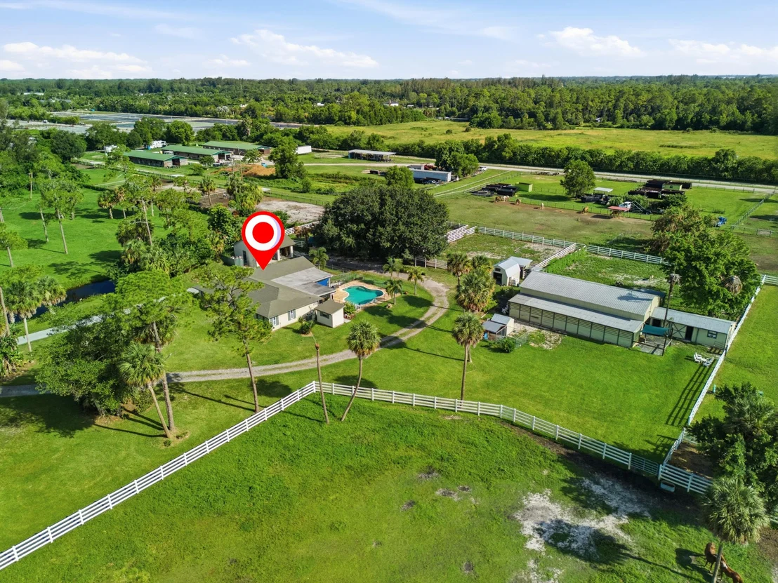 Photo of 14095 BIDDEX Road