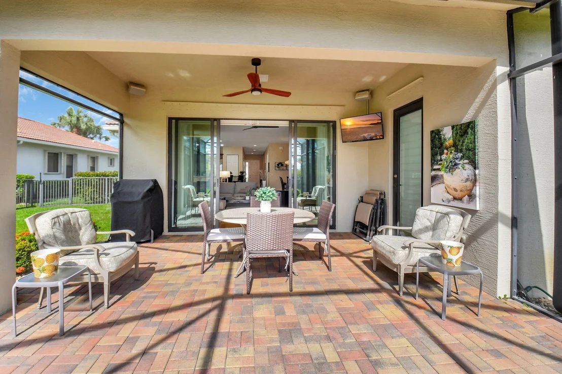 Photo of 9380 Isles Cay Drive