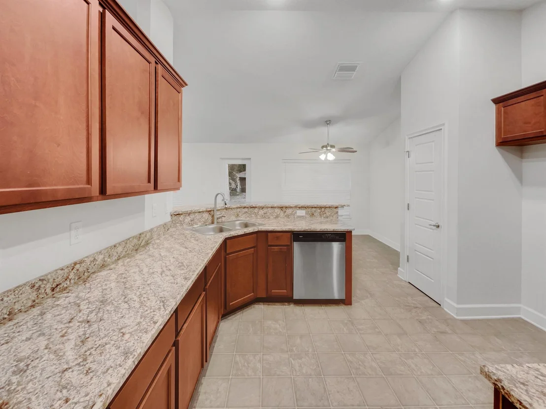 Photo of 5613 Palm Drive
