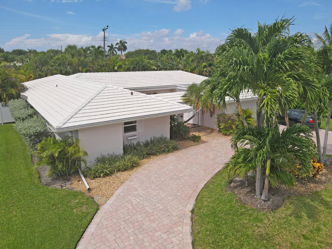 Photo of 1211 Bimini Lane