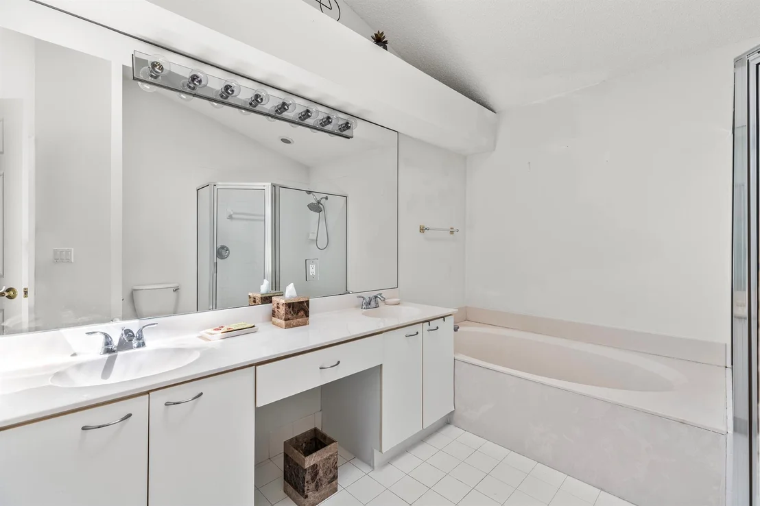 Photo of 5328 Brookview Drive