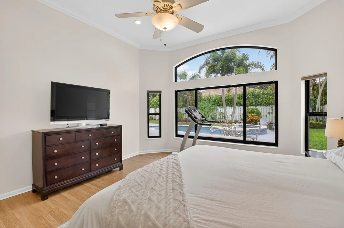 Photo of 6133 Indian Forest Circle