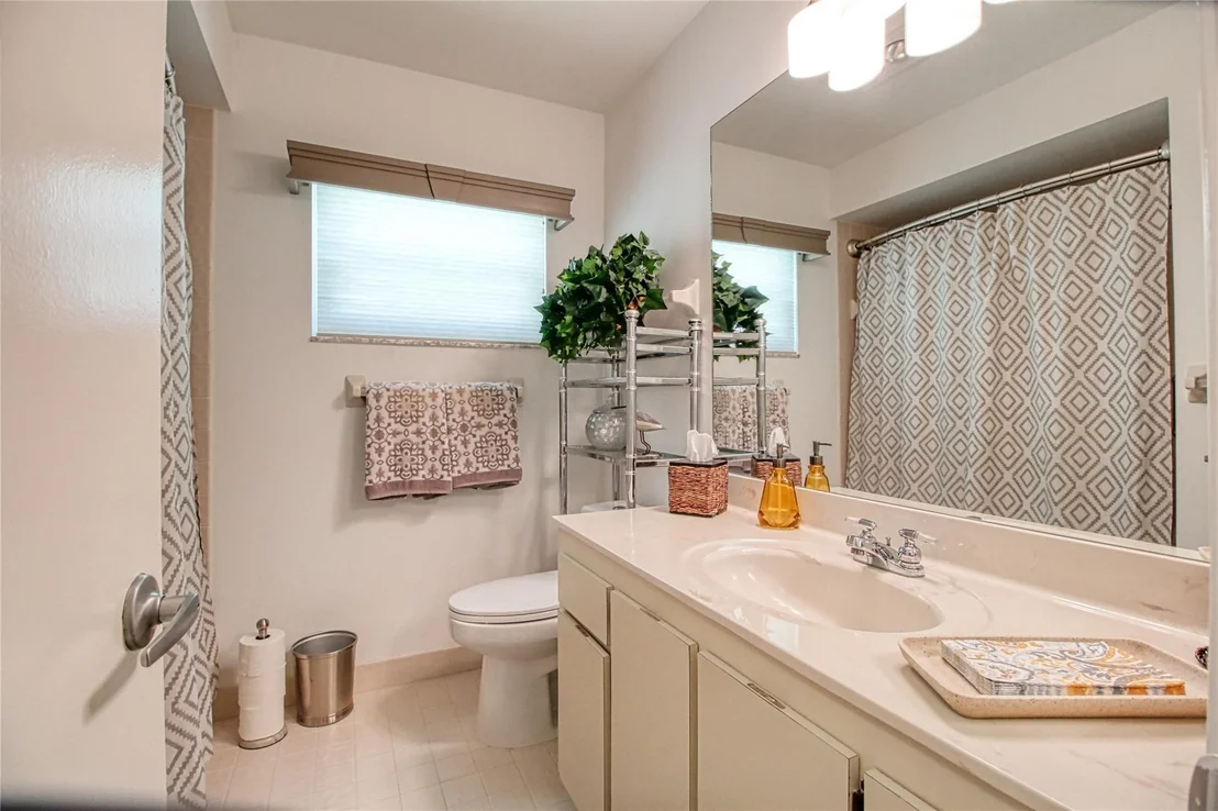 Photo of 7944 Cloverfield Circle