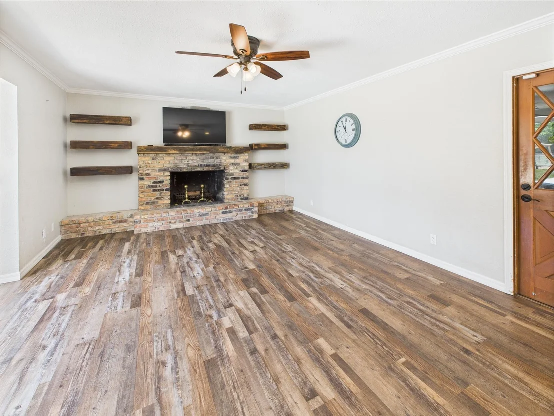 Photo of 2045 SW 18th Lane