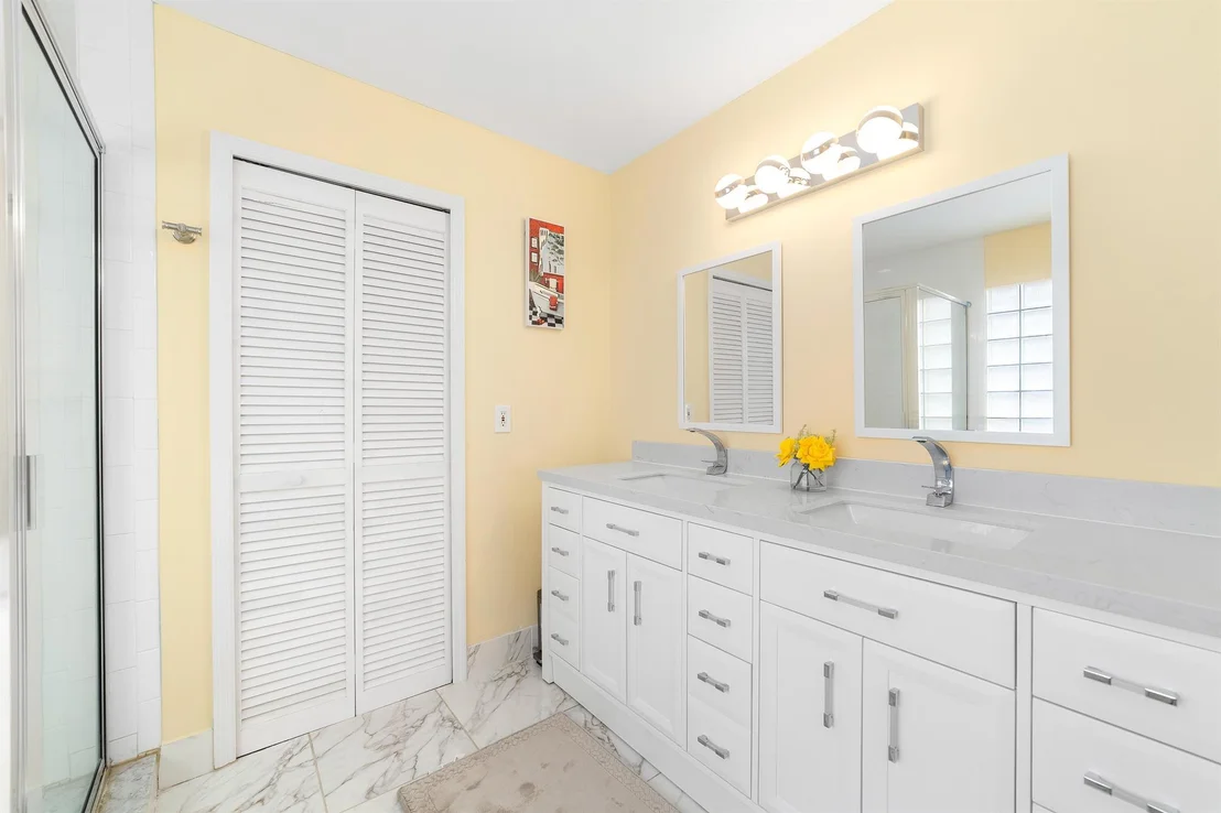 Photo of 21991 Altona Drive