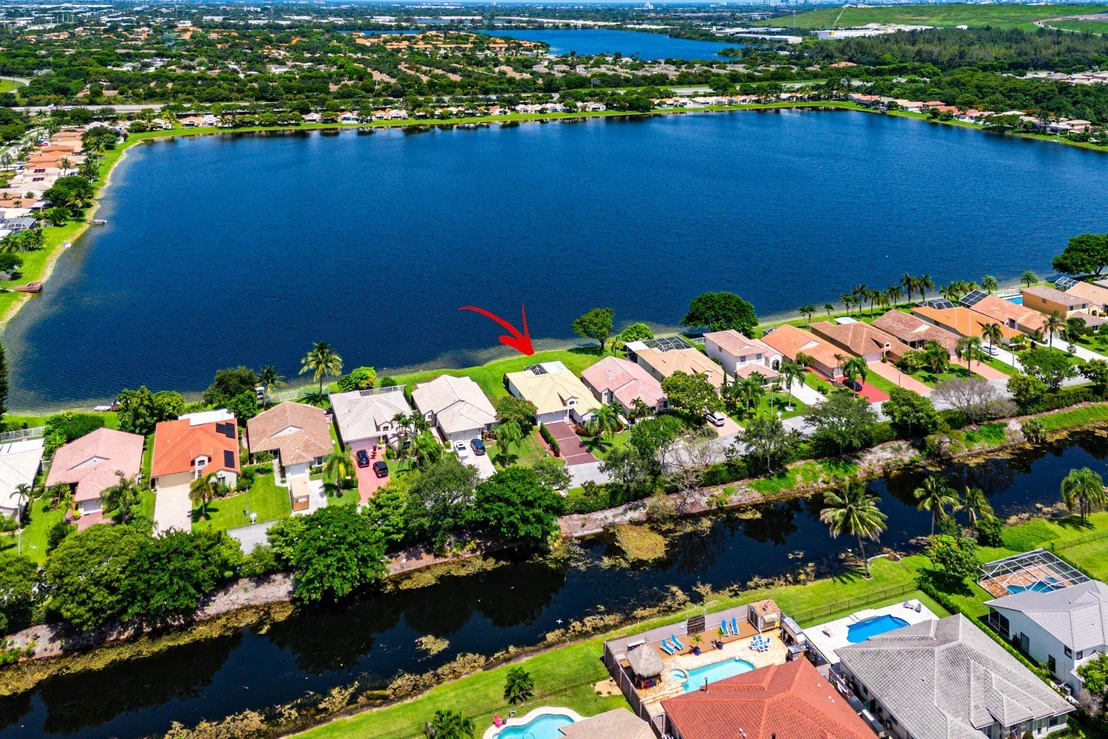 Photo of 3724 Coco Lake Drive