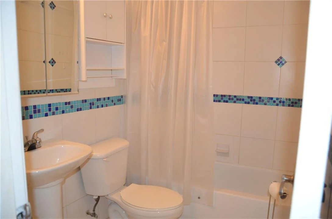 Photo of 313 SE 3rd Place