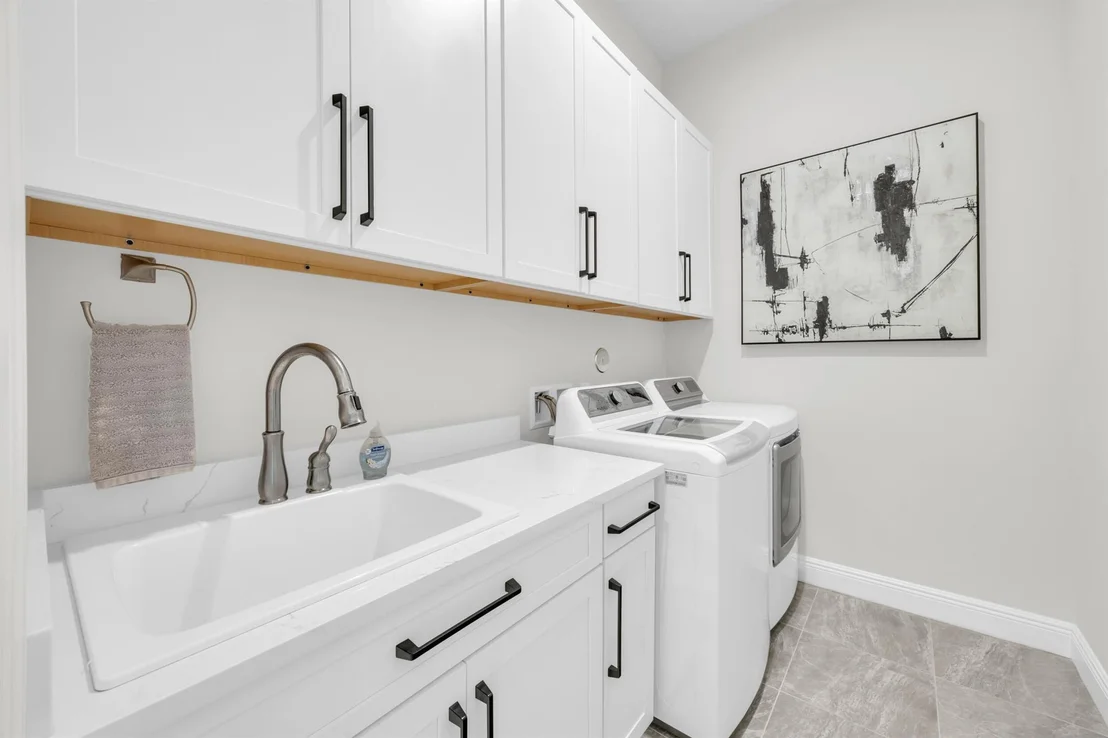 Photo of 718 SW Riverwatch Place
