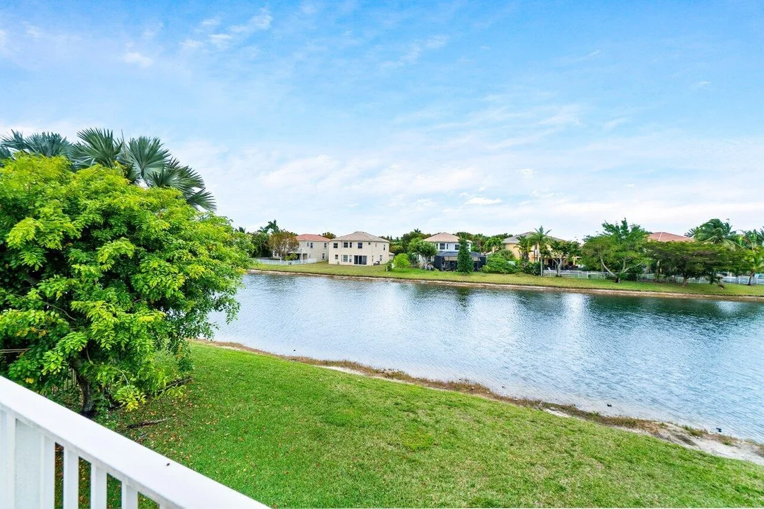 Photo of 9023 Alexandra Circle