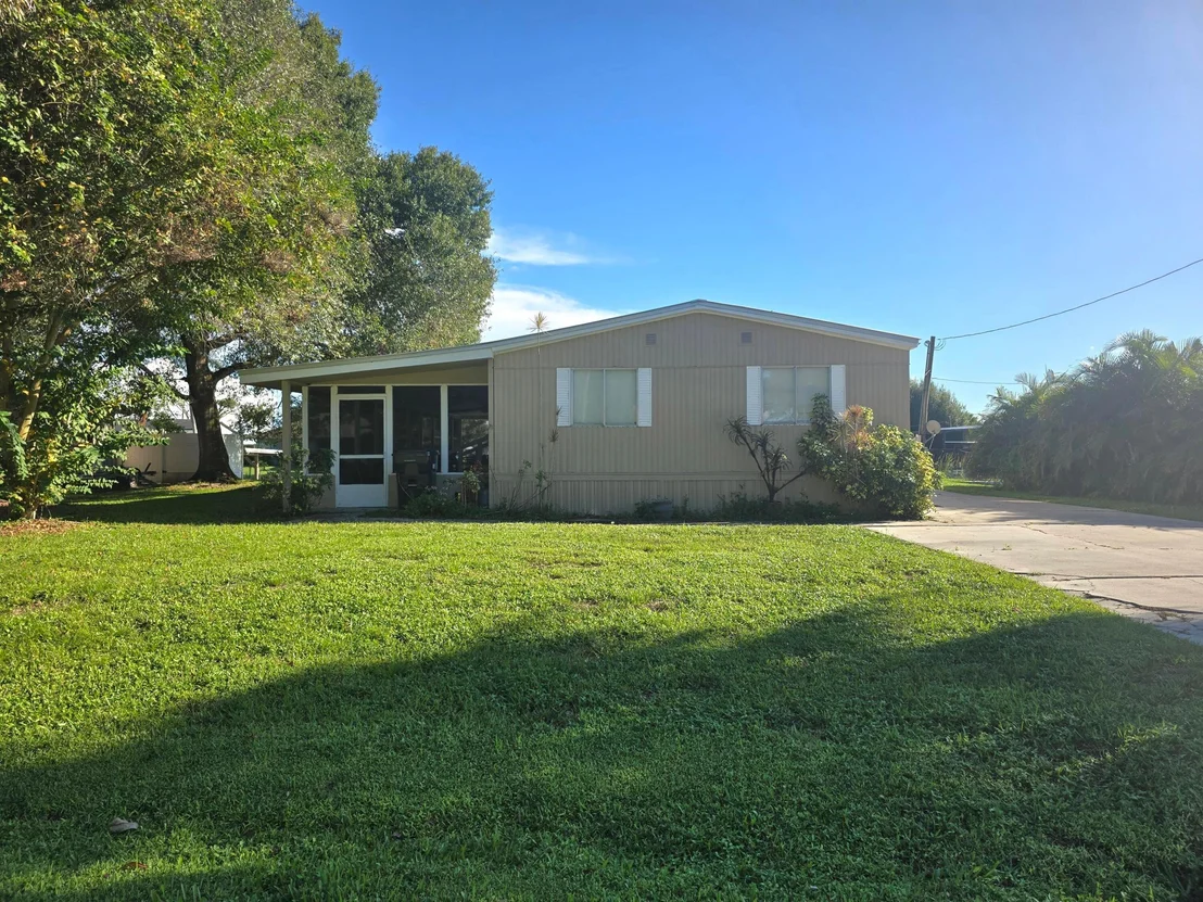 Photo of 2612 SE 29th Street