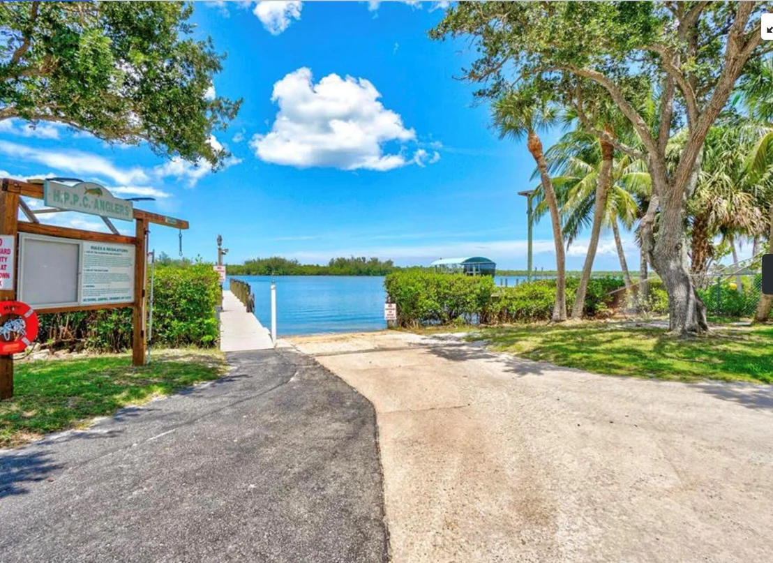 Photo of 5354 SE Horseshoe Point Road