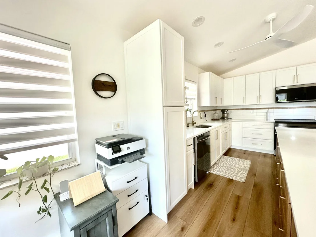 Photo of 6630 MAYBROOK Road