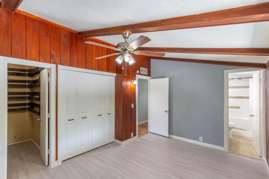 Photo of 3834 Mackinac Road