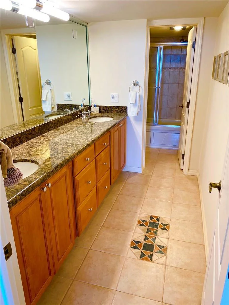 Photo of Unit 708 at 1 Las Olas Circle