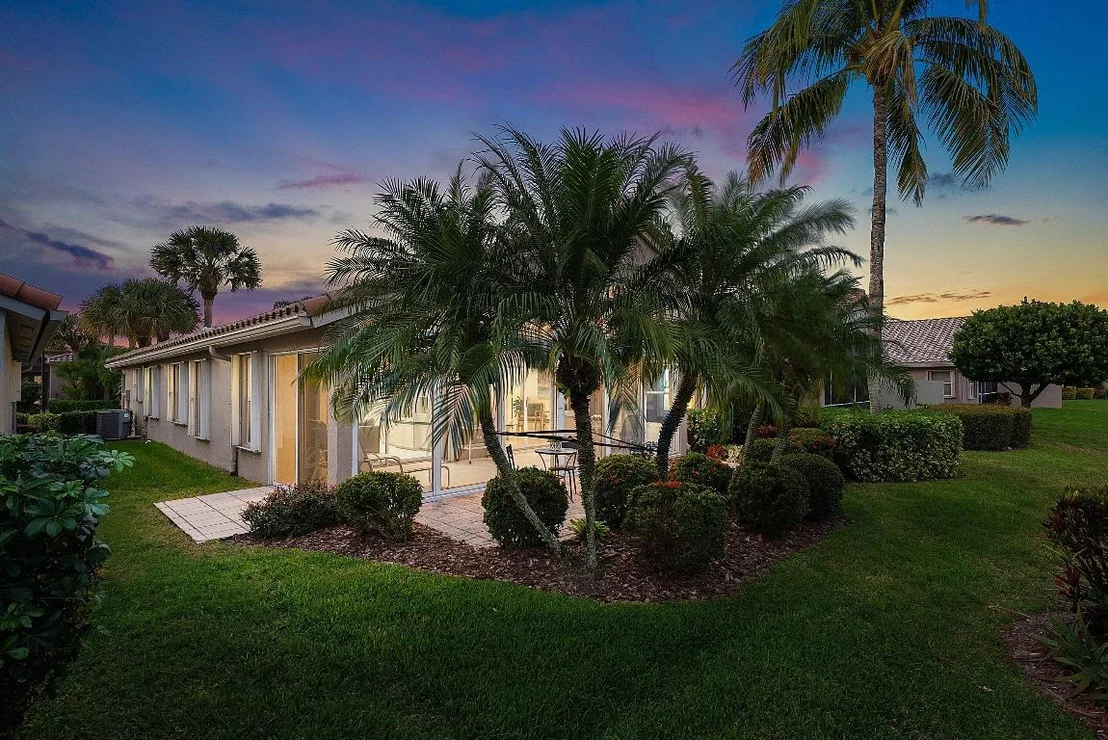 Photo of 6698 Sherbrook Drive