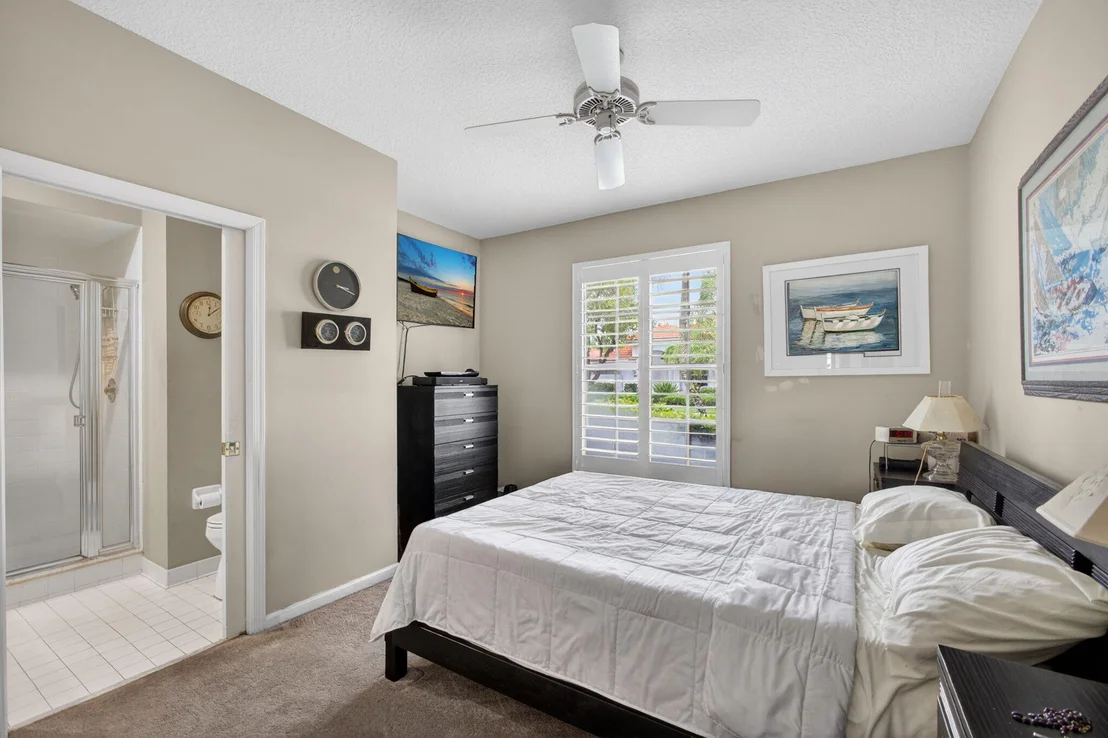 Photo of 200 Eagleton Estates Boulevard