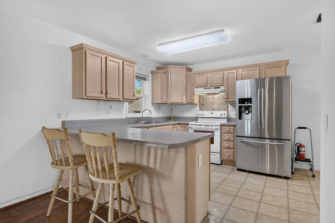 Photo of 2546 SE 27th Street