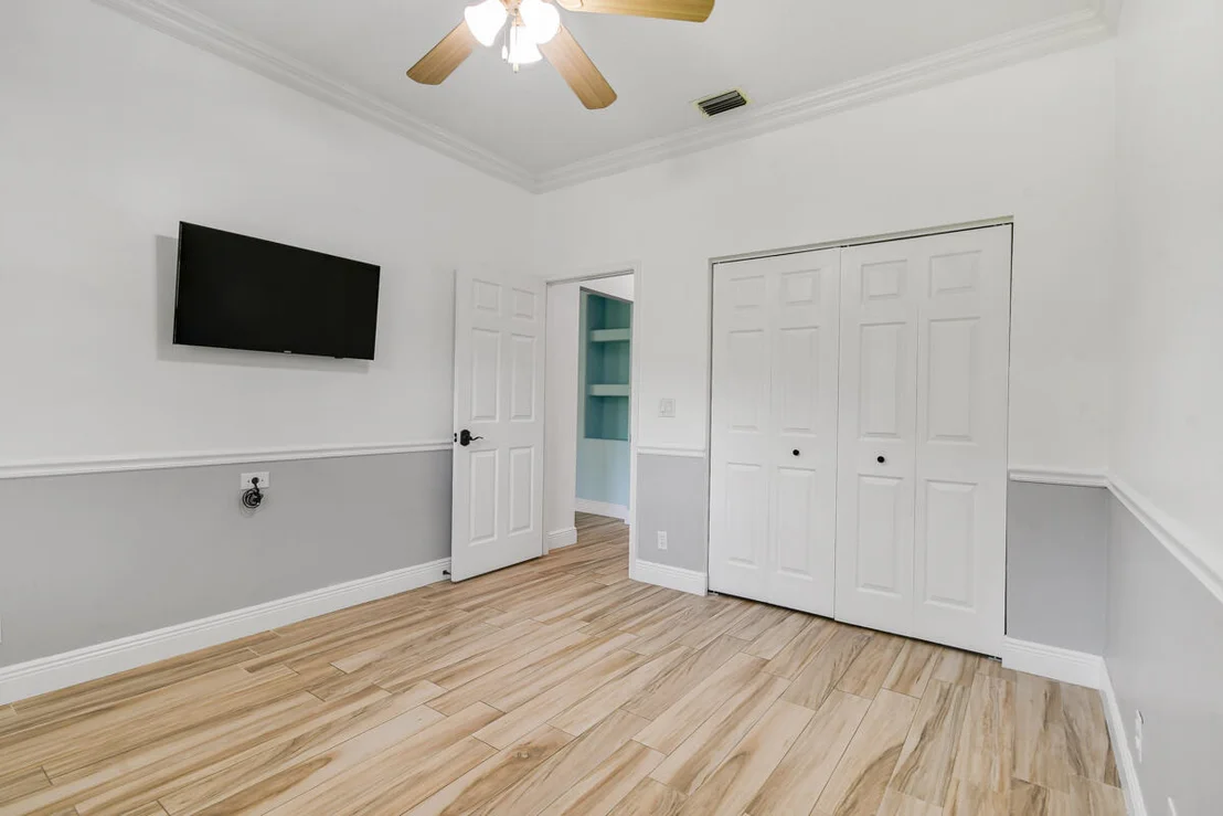 Photo of 1133 Egret Circle S