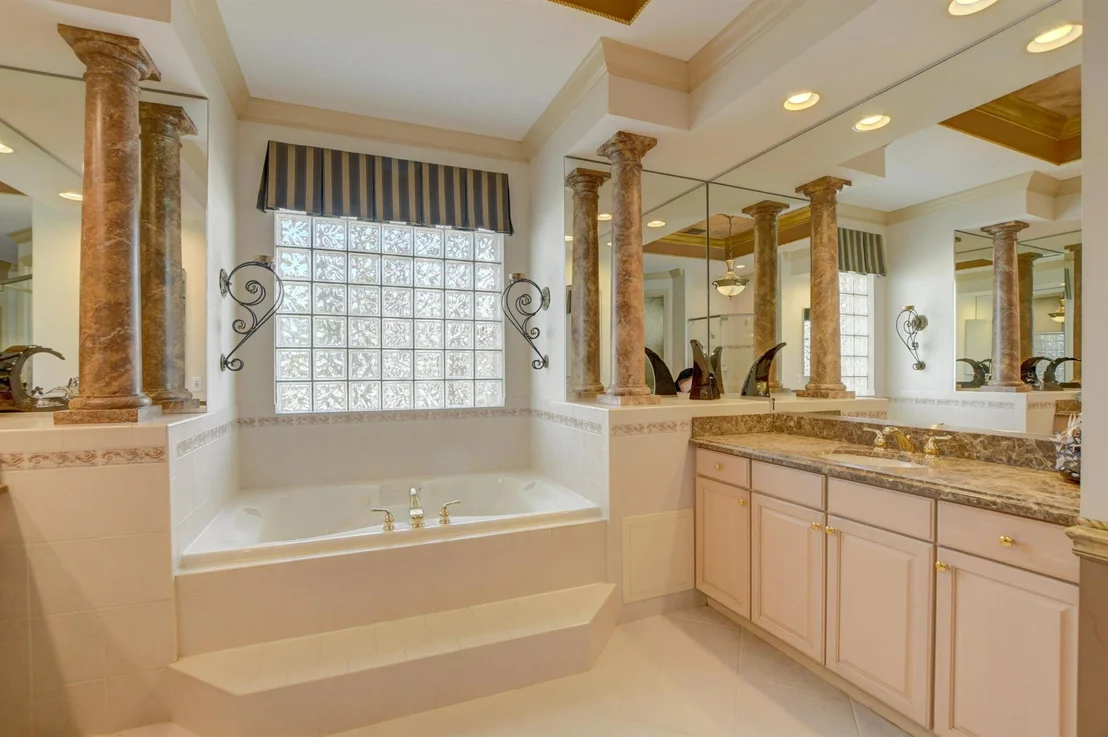 Photo of 21134 Falls Ridge Way