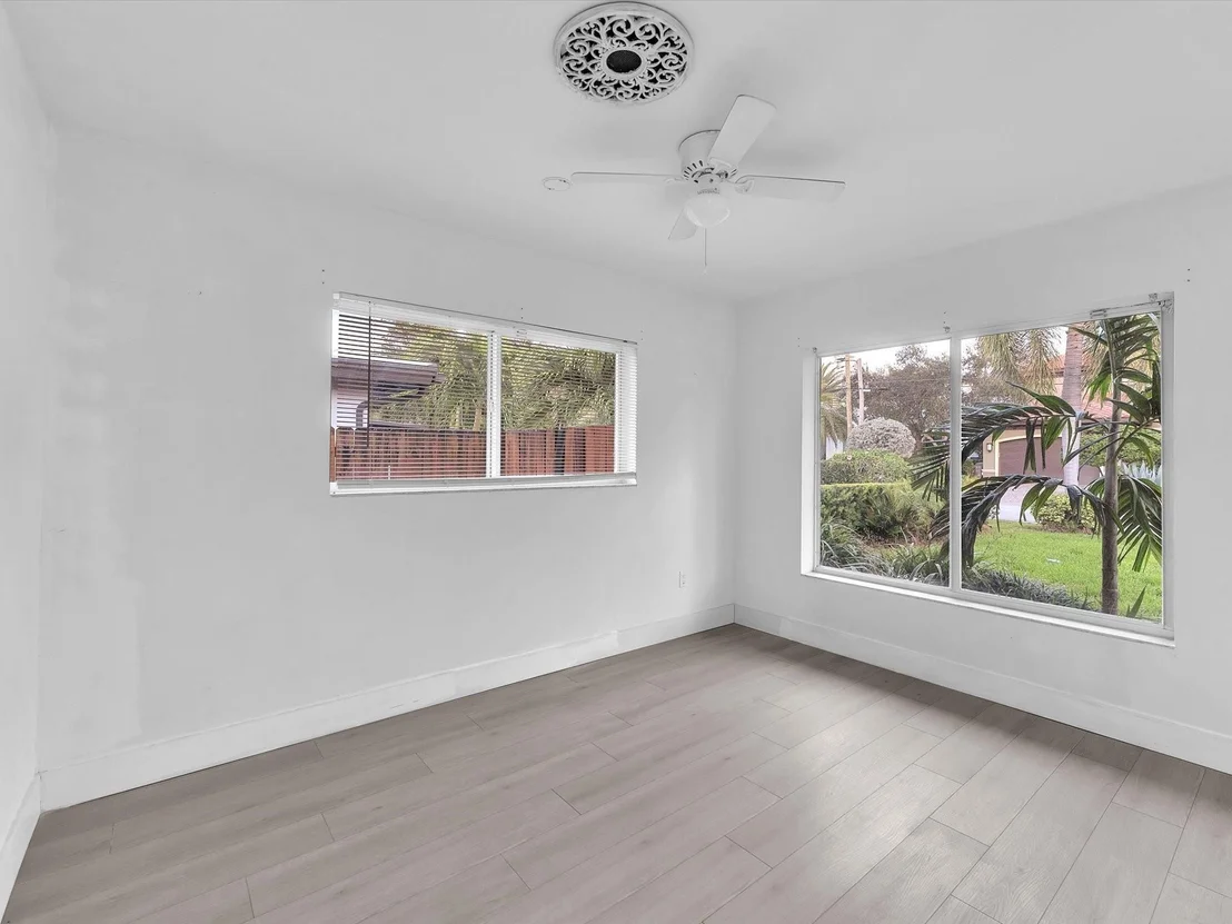 Photo of 513 SE 28th Avenue