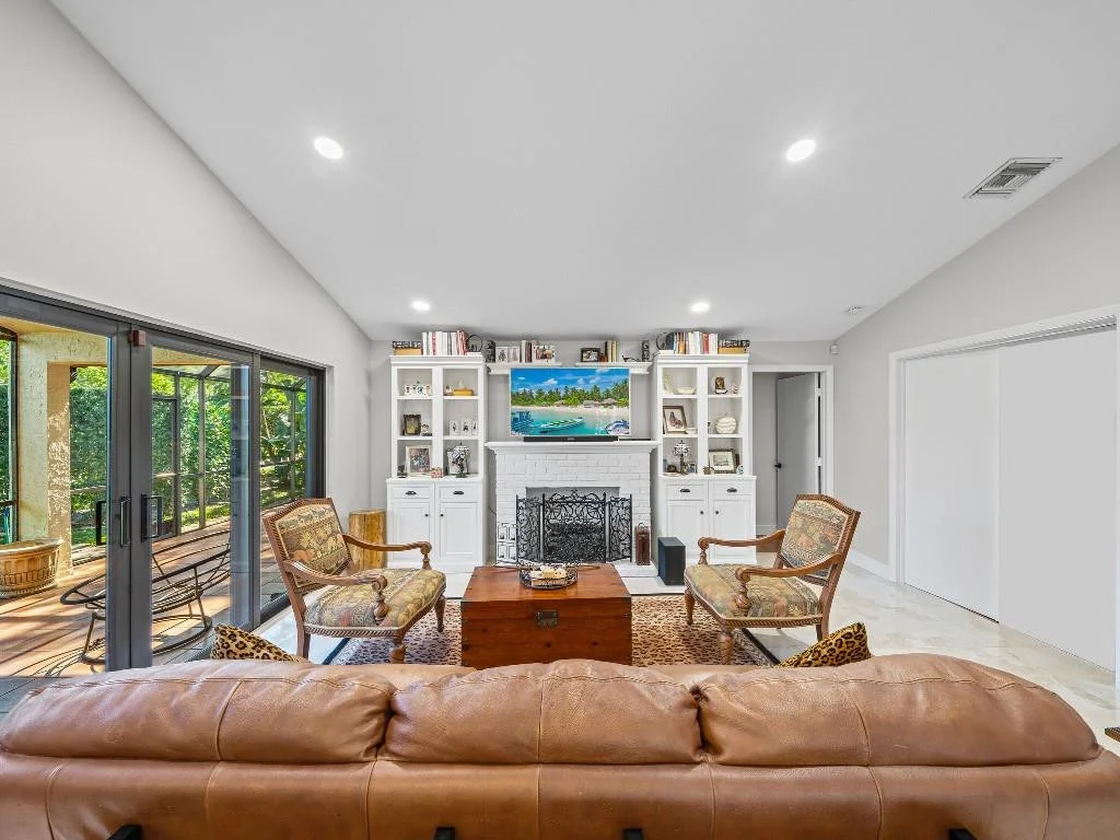 Photo of 23313 Water Circle