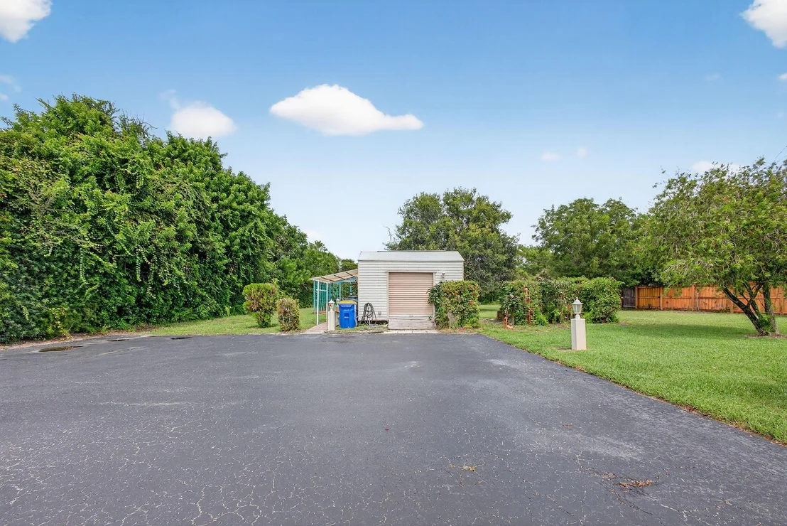 Photo of 5071 SE Great Pocket Trail