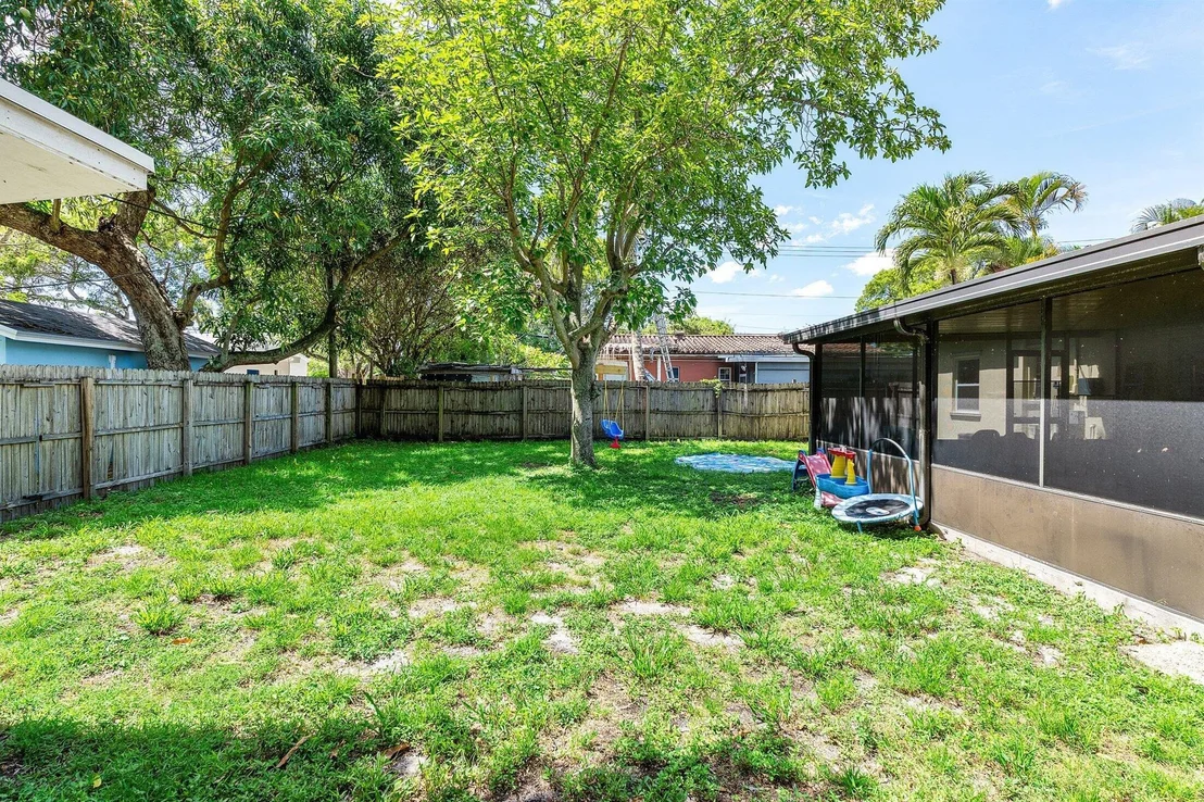 Photo of 3108 Clyde Road