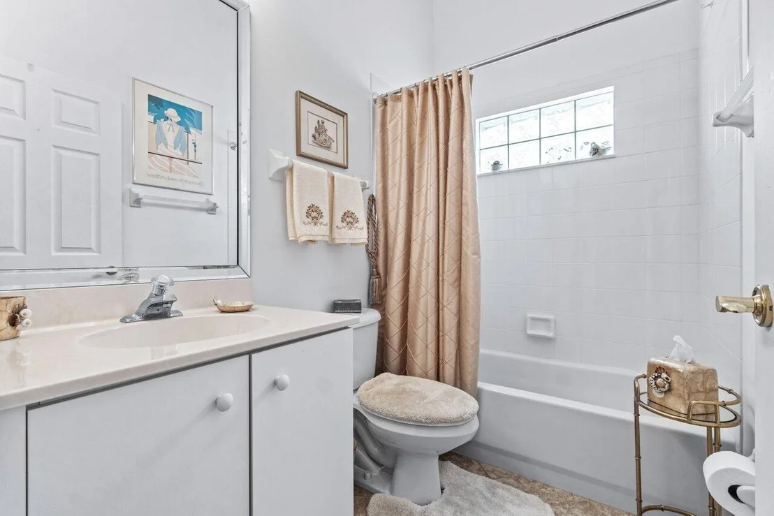 Photo of 13003 Hampton Lakes Circle