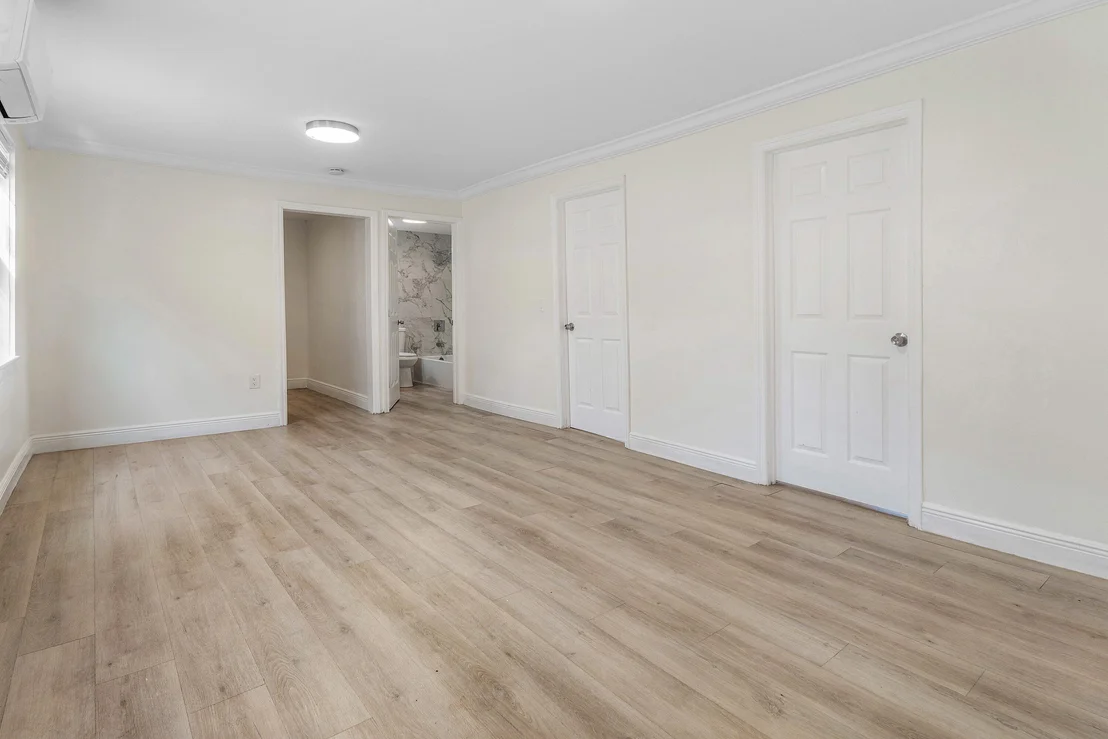 Photo of 413 N E Street
