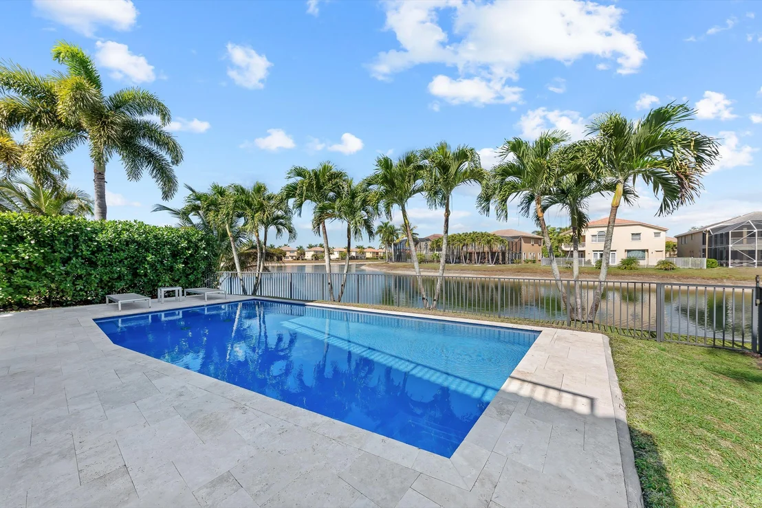 Photo of 9724 Phipps Lane