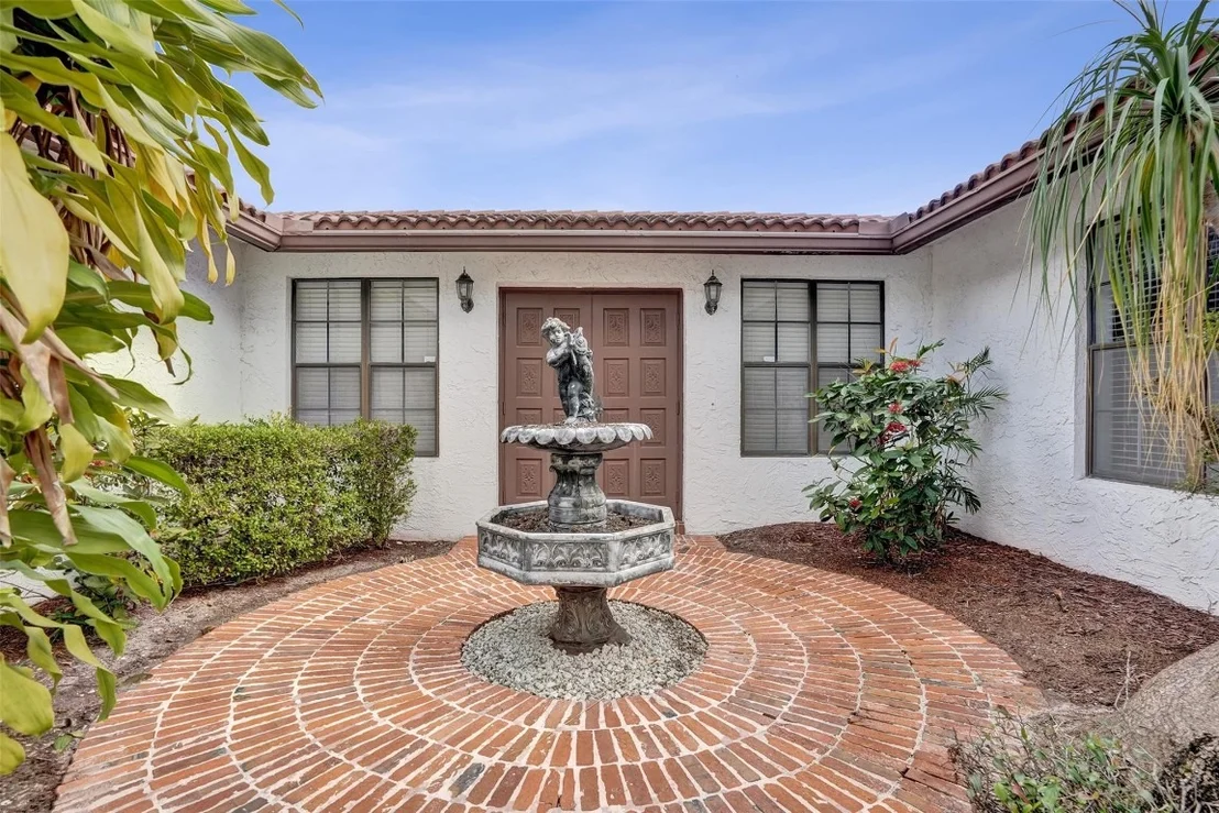 Photo of 65 W Palm Drive