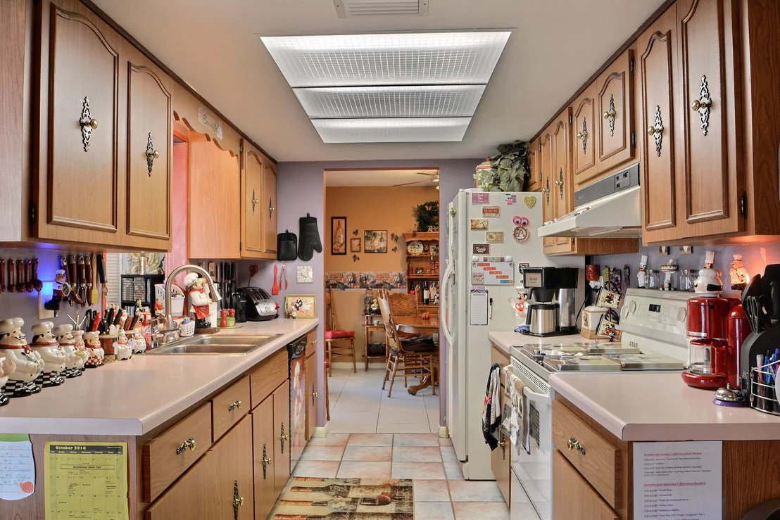 Photo of 6000 Birch Drive