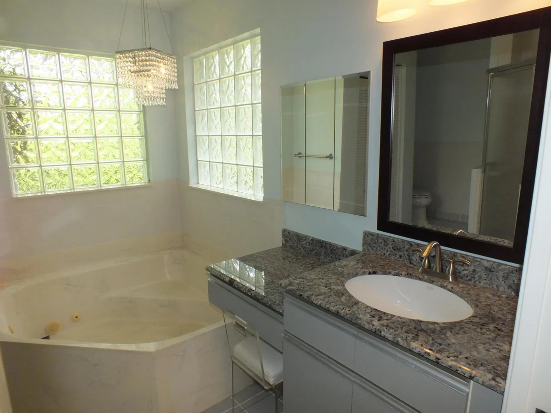 Photo of 101 Cove Road