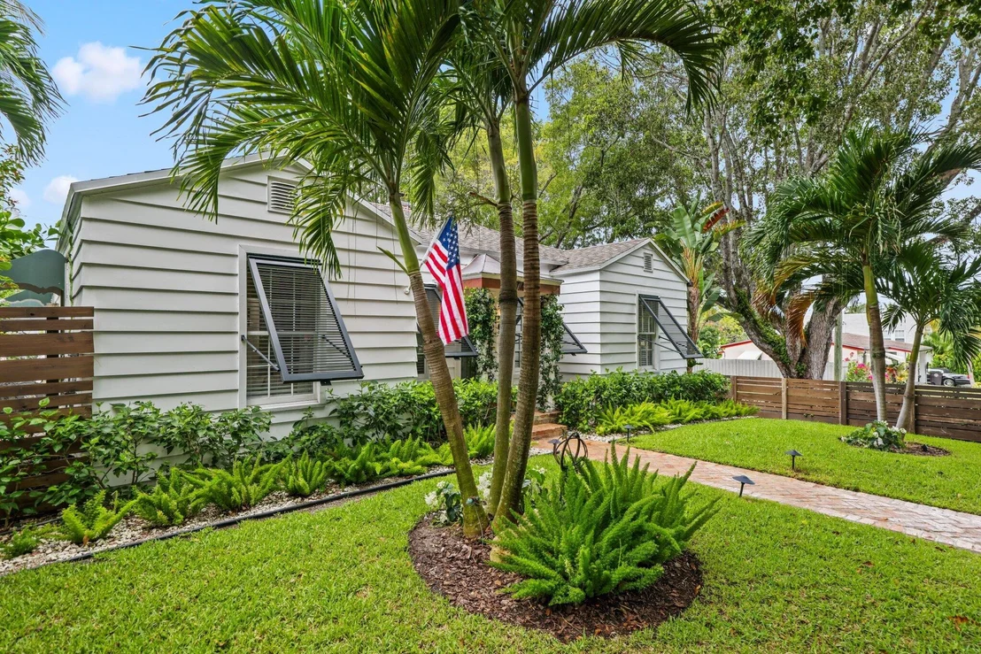 Photo of 744 Sunset Road