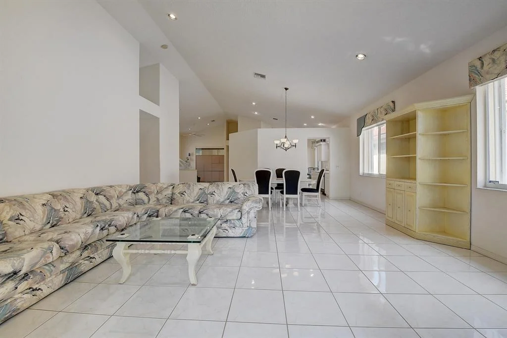 Photo of 5214 Brookview Drive