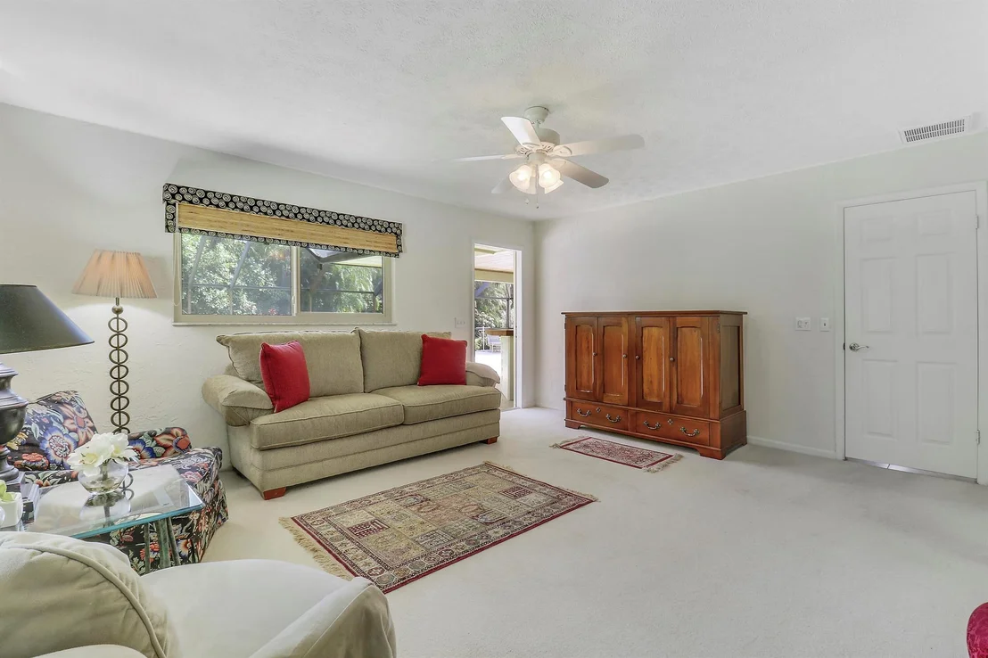 Photo of 3774 SE Fairway E