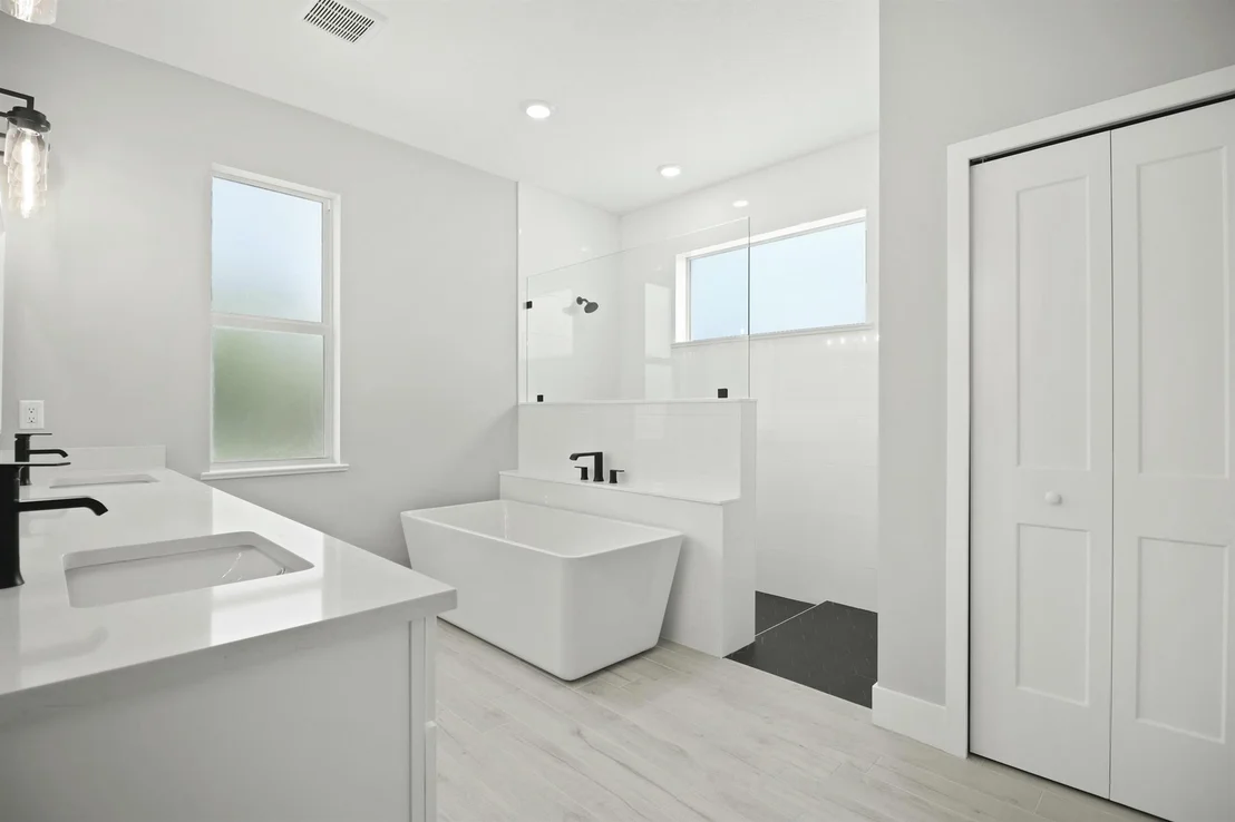 Photo of 4742 SE Starling Way