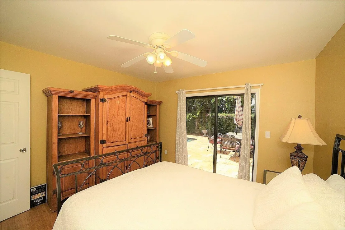 Photo of 4218 Woods End Road