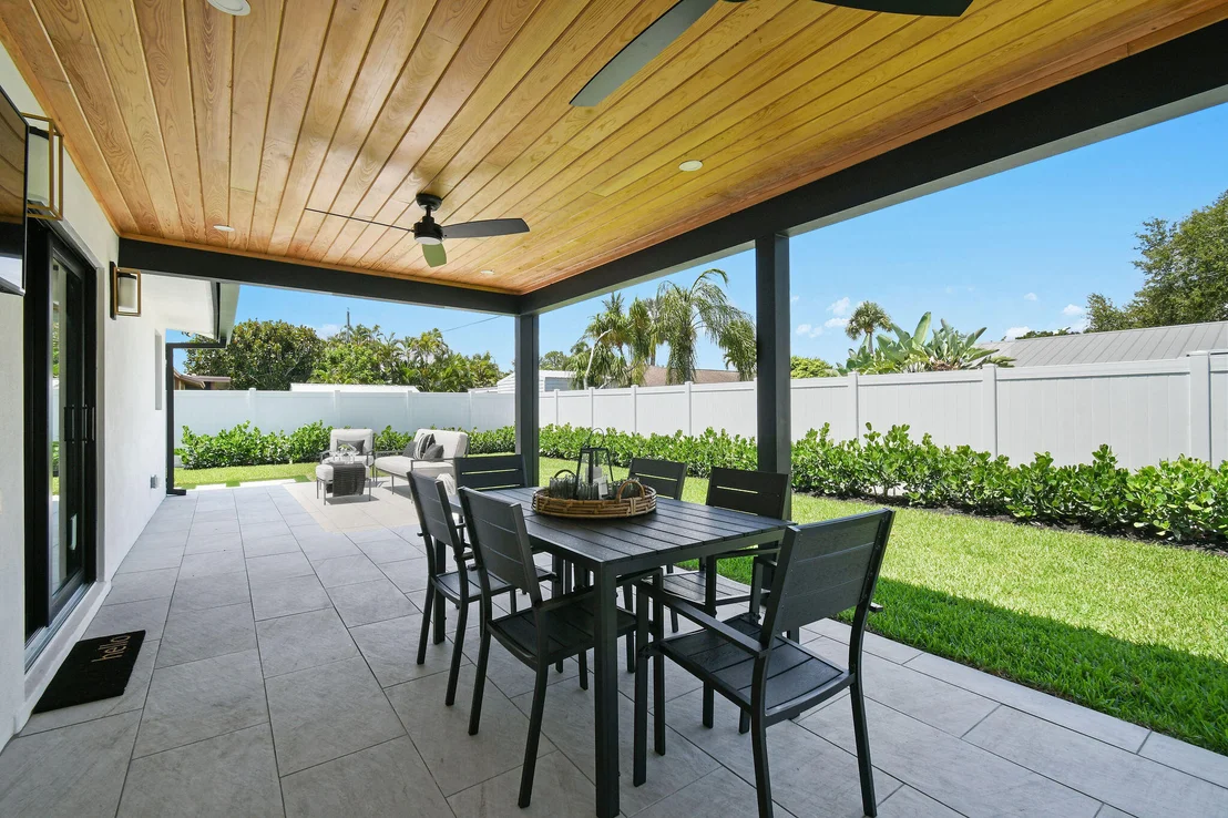 Photo of 19875 Hibiscus Drive
